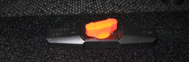 Archon toolless mechanism front view Archon toolless mechanism front view