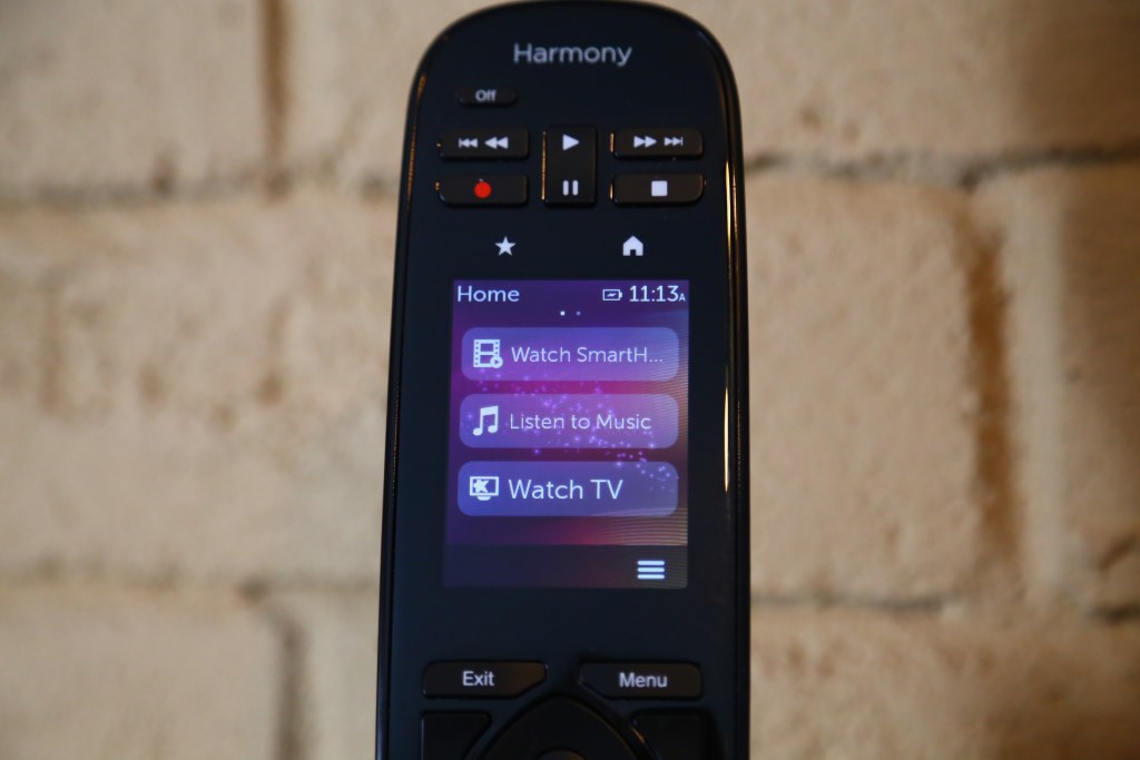 Logitech Harmony Ultimate Remote Screen