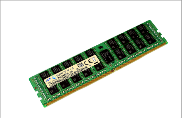 Samsung 20nm 8GB DDR4 angled