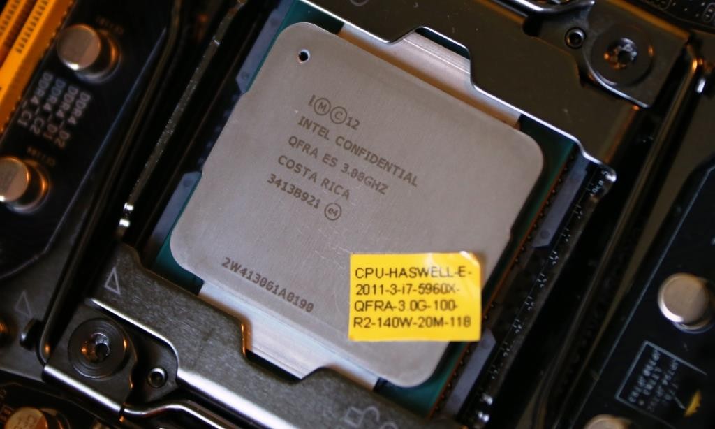 Intel-i75960X-CPU