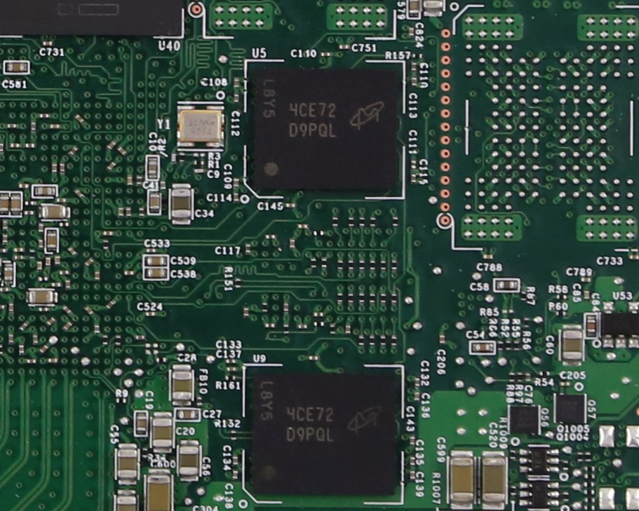 Intel 750 PCIe SSD 4