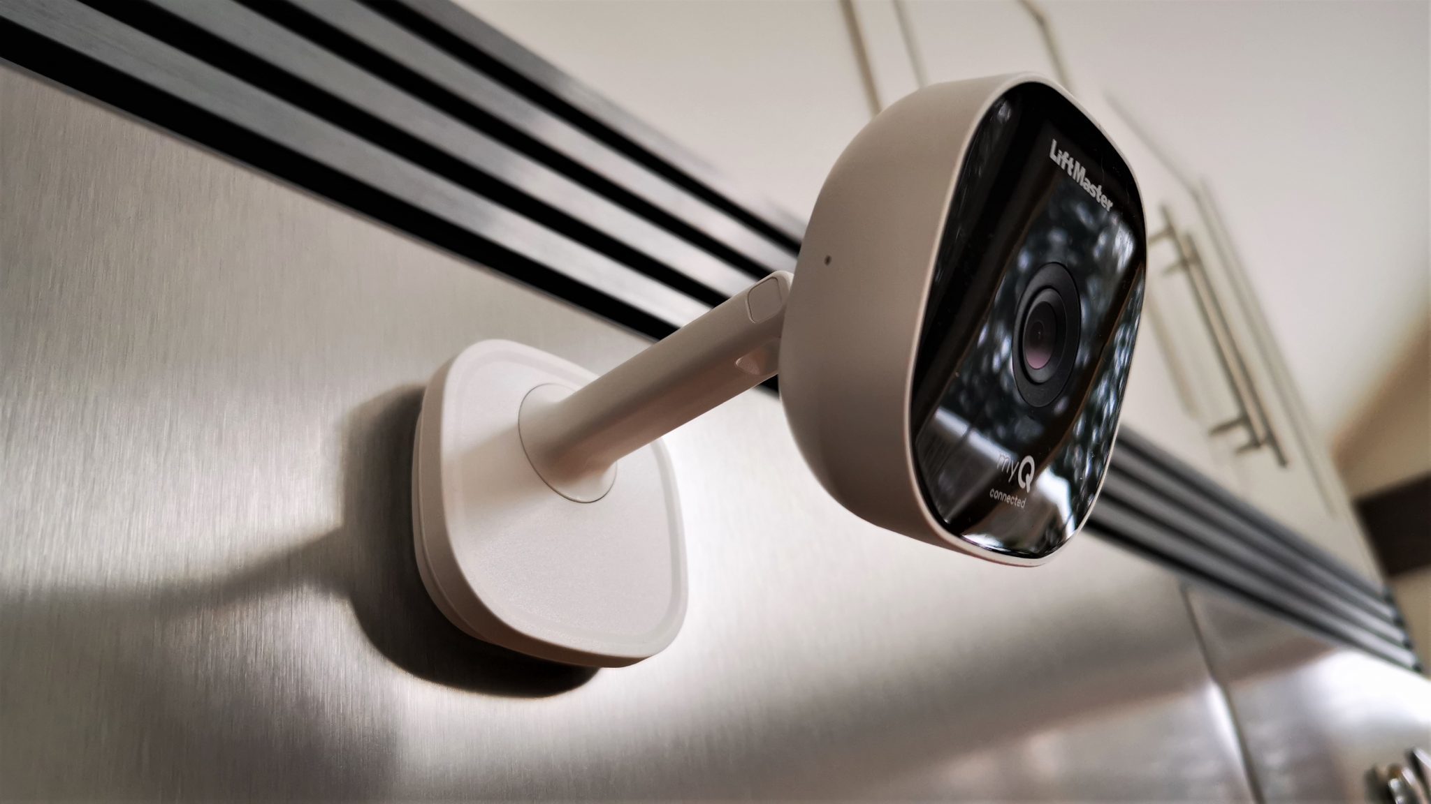 LiftMaster Smart Garage Camera Review - Night Vision, Motion Detector ...